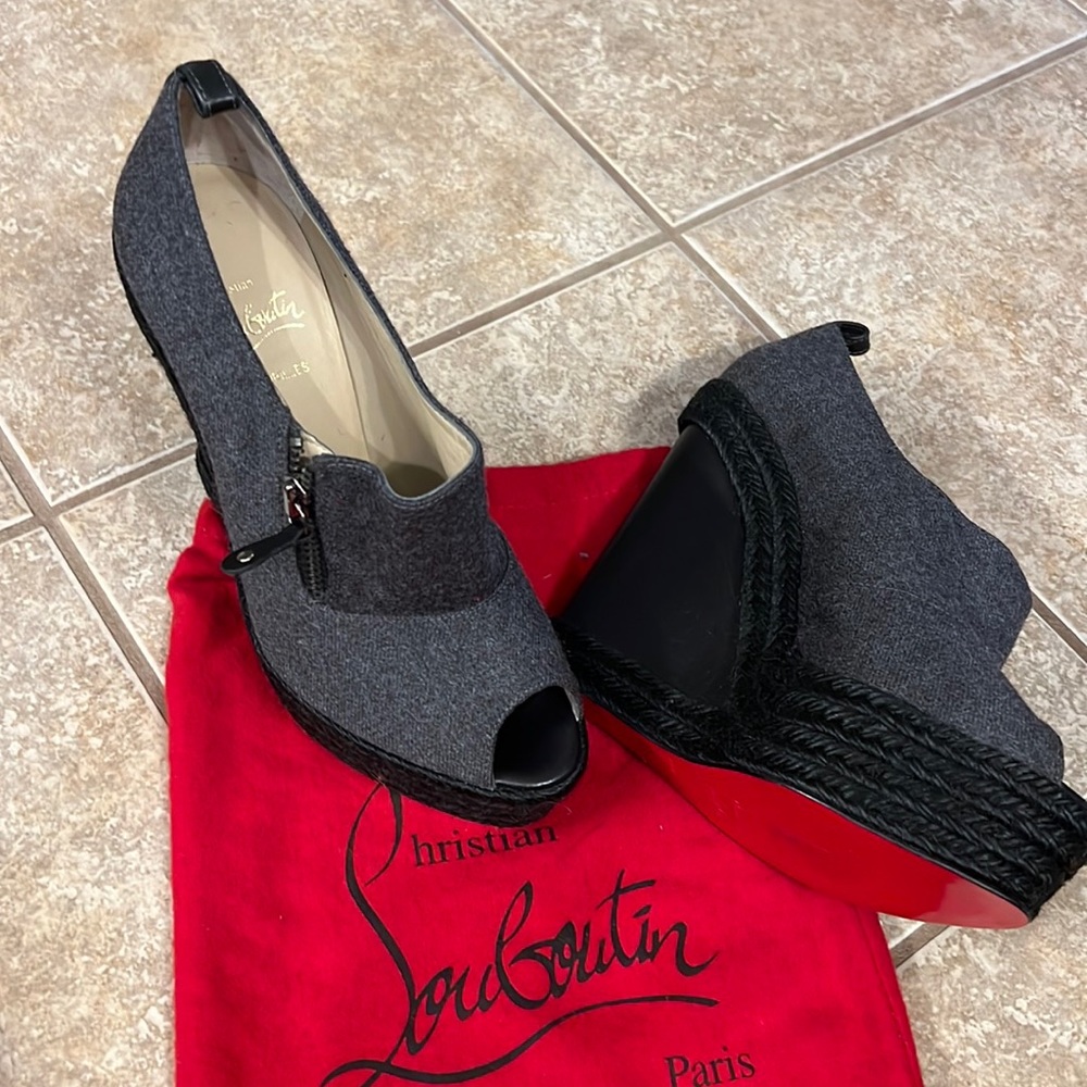 Brand new authentic wedges